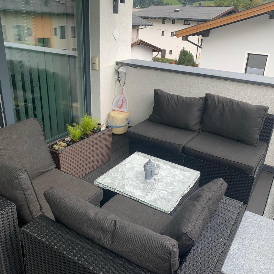 Haus Lara Marie Apartment Zell am See Bagian luar foto