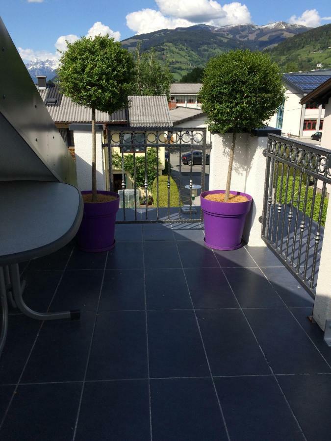 Haus Lara Marie Apartment Zell am See Bagian luar foto